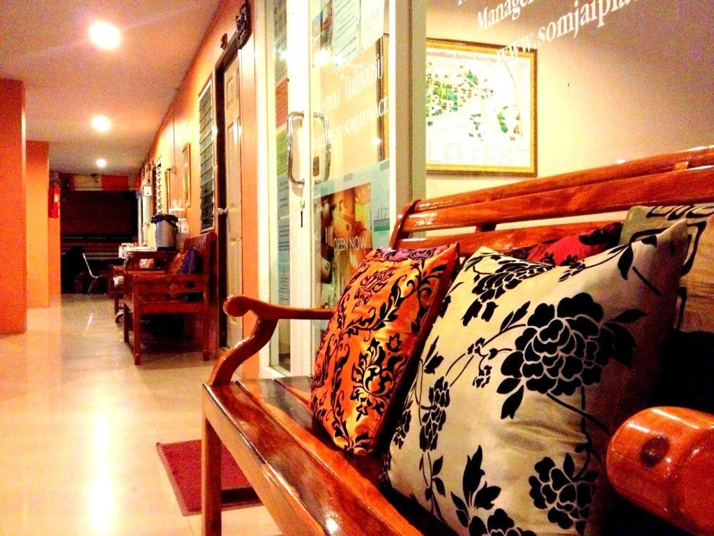 Somjai Place Ayutthaya Buitenkant foto